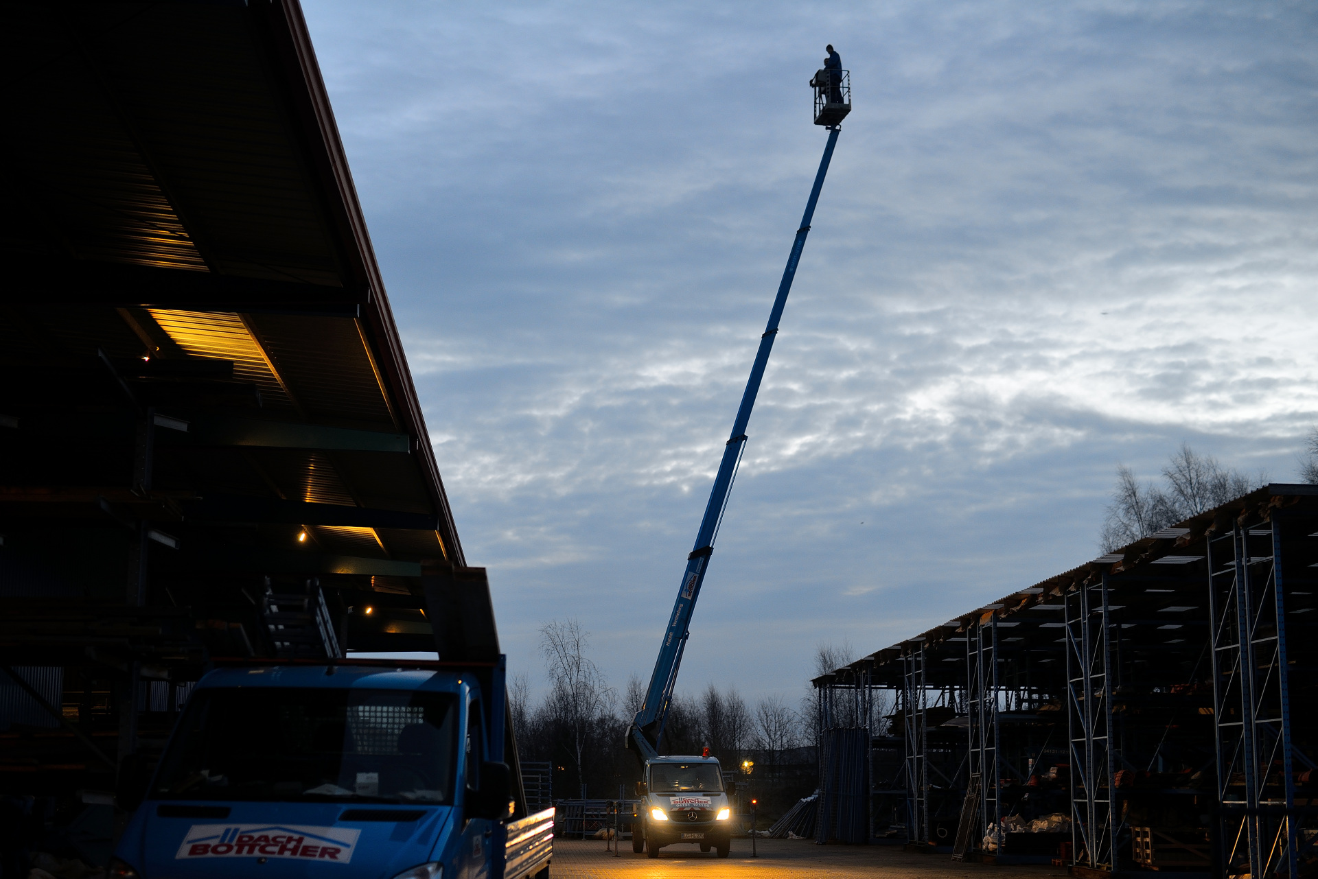 Arbeitsbühnen Celle TL27-LKW-Arbeitsbühne-mieten